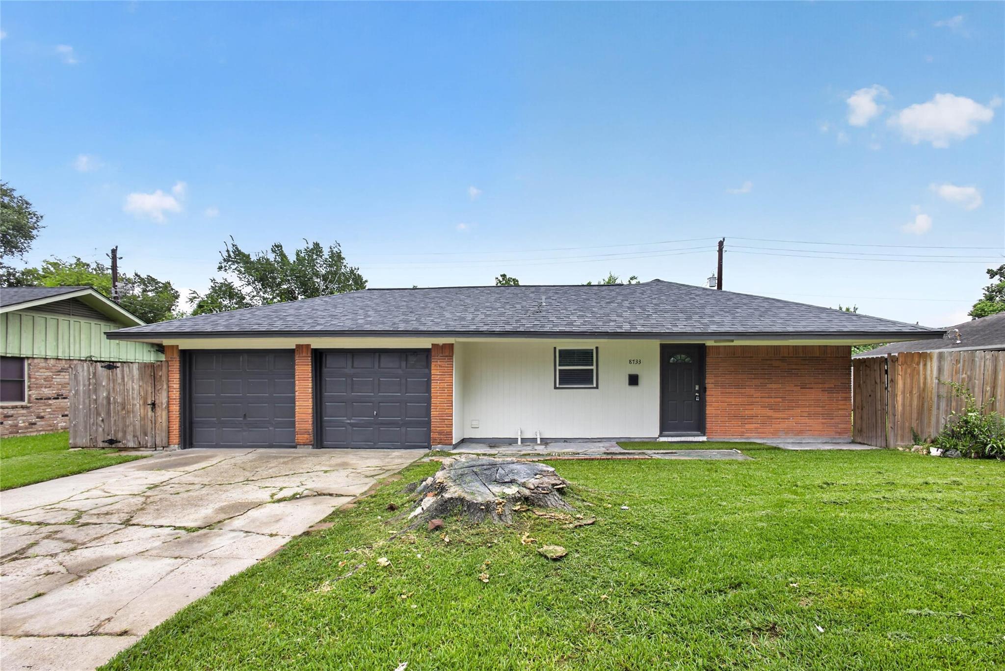 8733 Lugary Drive