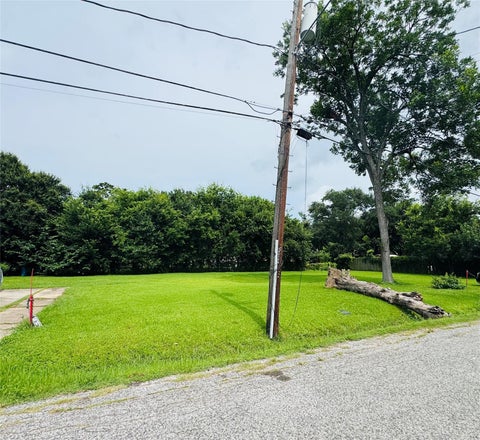 Photo of 2825 Iola Street, Houston, TX 77017 (MLS # 72168075)
