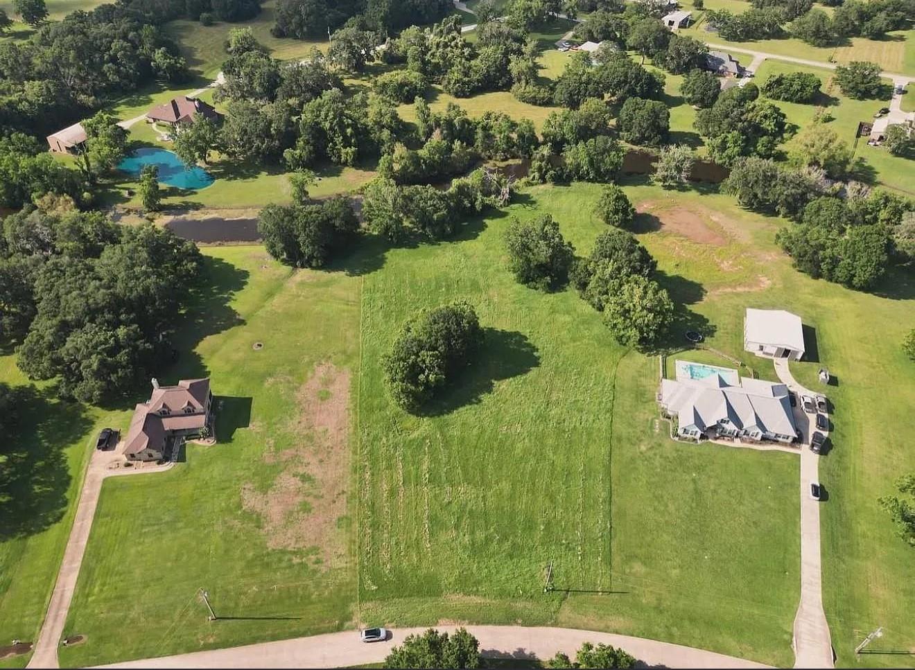 1223 Mill Road