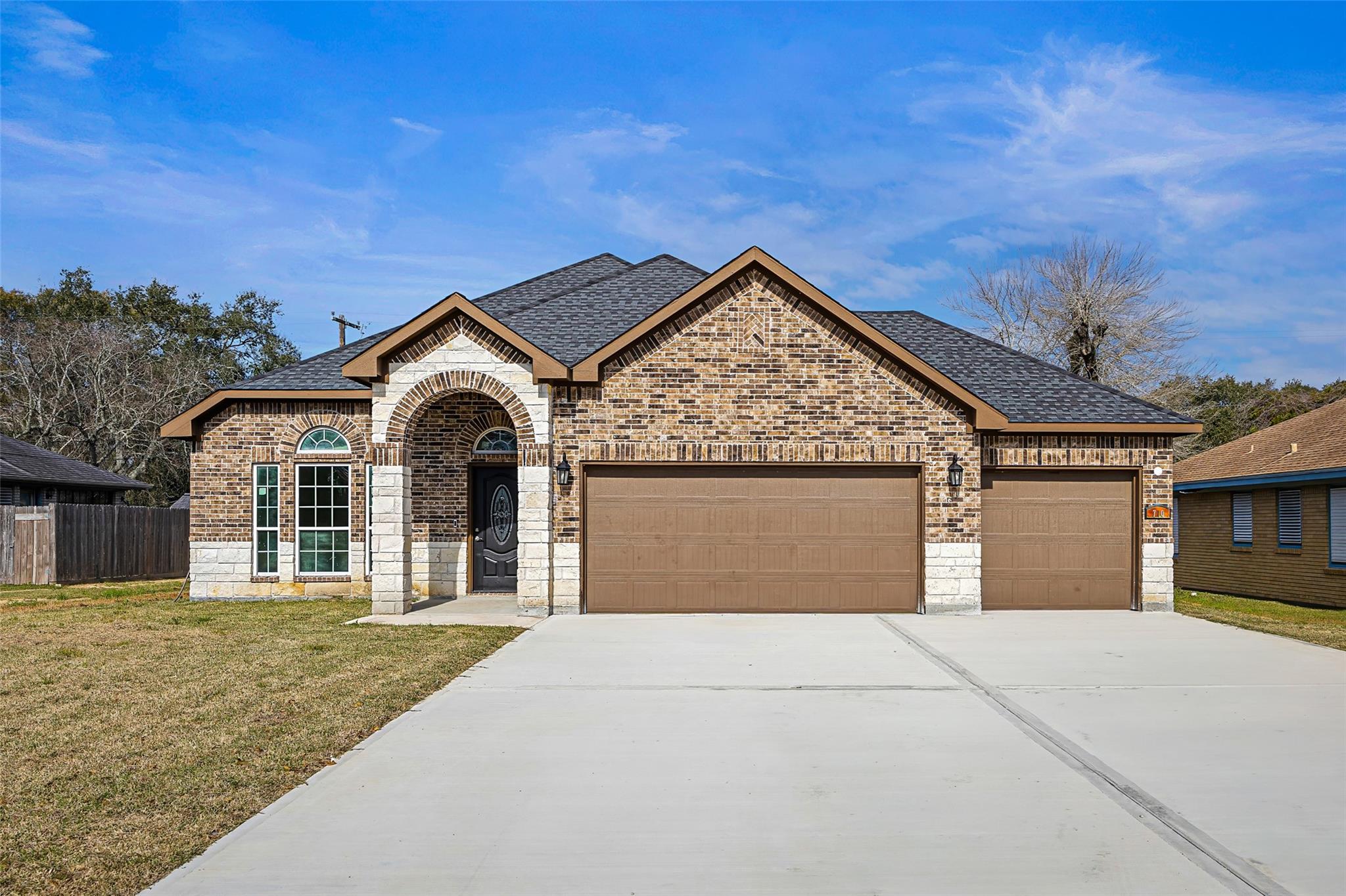 710 Hackberry Street