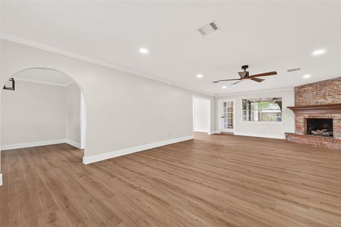 Tiny photo for 11507 Barwood Bend Drive, Houston, TX 77065 (MLS # 72485145)