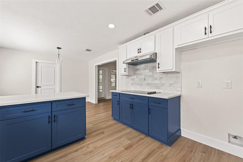 Tiny photo for 11507 Barwood Bend Drive, Houston, TX 77065 (MLS # 72485145)