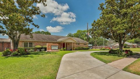 Tiny photo for 11507 Barwood Bend Drive, Houston, TX 77065 (MLS # 72485145)