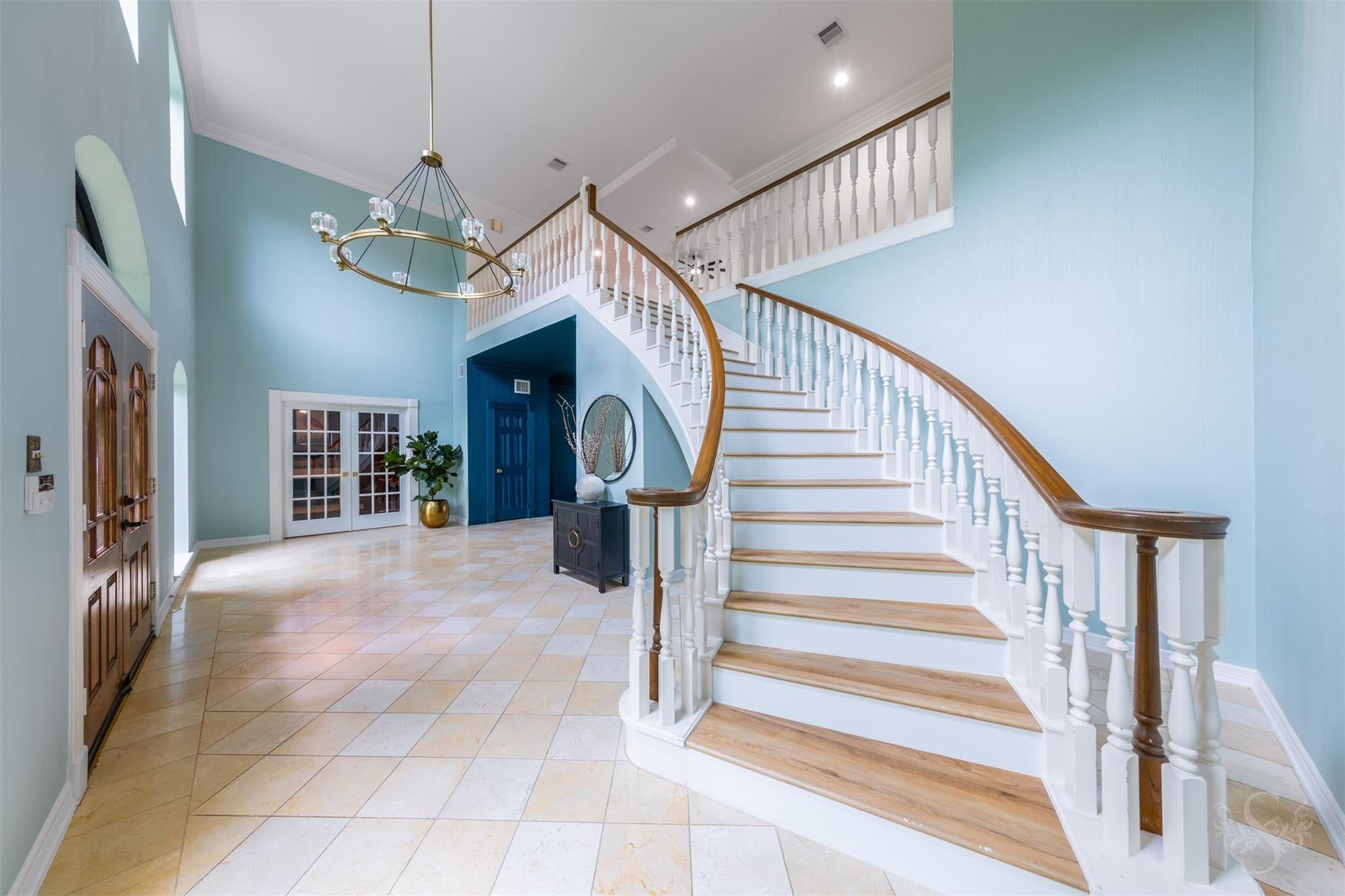 1519 Pebble Chase Drive