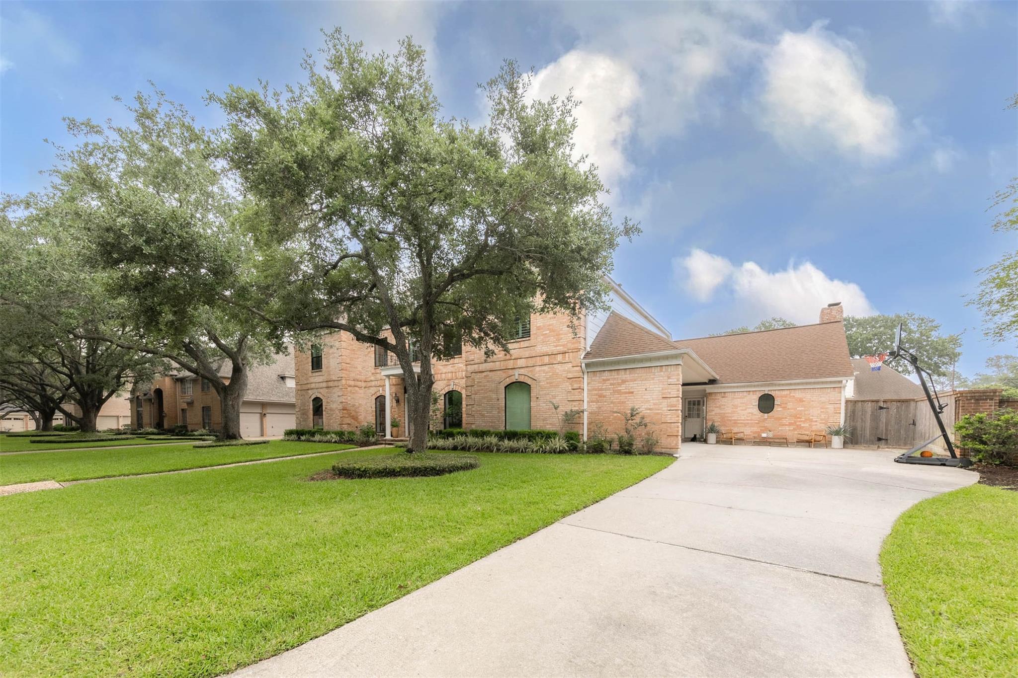 1519 Pebble Chase Drive