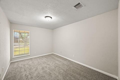 Tiny photo for 16334 Hollow Wood Drive, Houston, TX 77090 (MLS # 5168053)