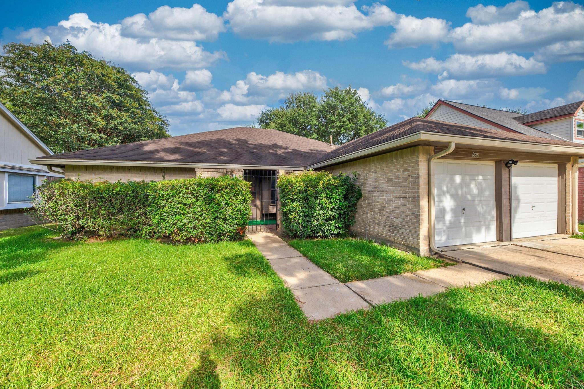 6818 Brockington Drive