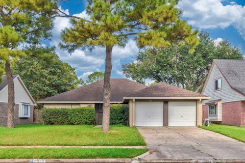 Photo of 6818 Brockington Drive, Katy, TX 77494 (MLS # 89789451)