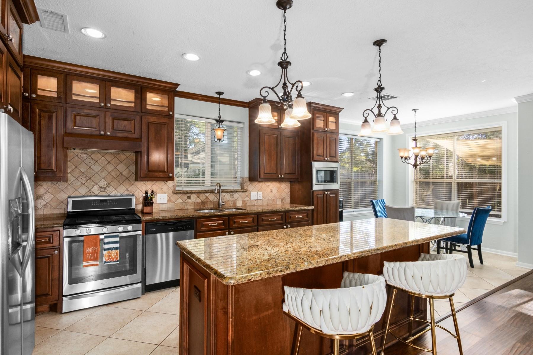 3902 Echo Mountain Drive