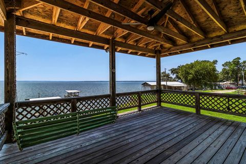 Photo of 168 Rain Forest Road, Onalaska, TX 77360 (MLS # 10488784)