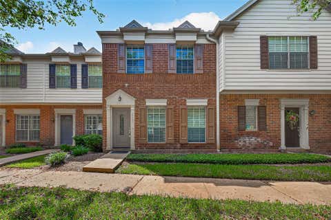 Photo of 2930 Grants Lake Boulevard #2202, Sugar Land, TX 77479 (MLS # 66989893)