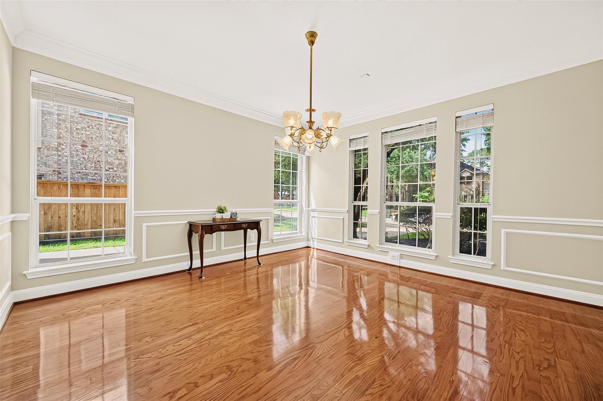 9614 Woodcliff Lake Drive