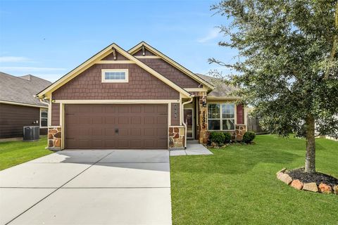Photo of 135 Brocks Lane, Montgomery, TX 77356 (MLS # 36268600)