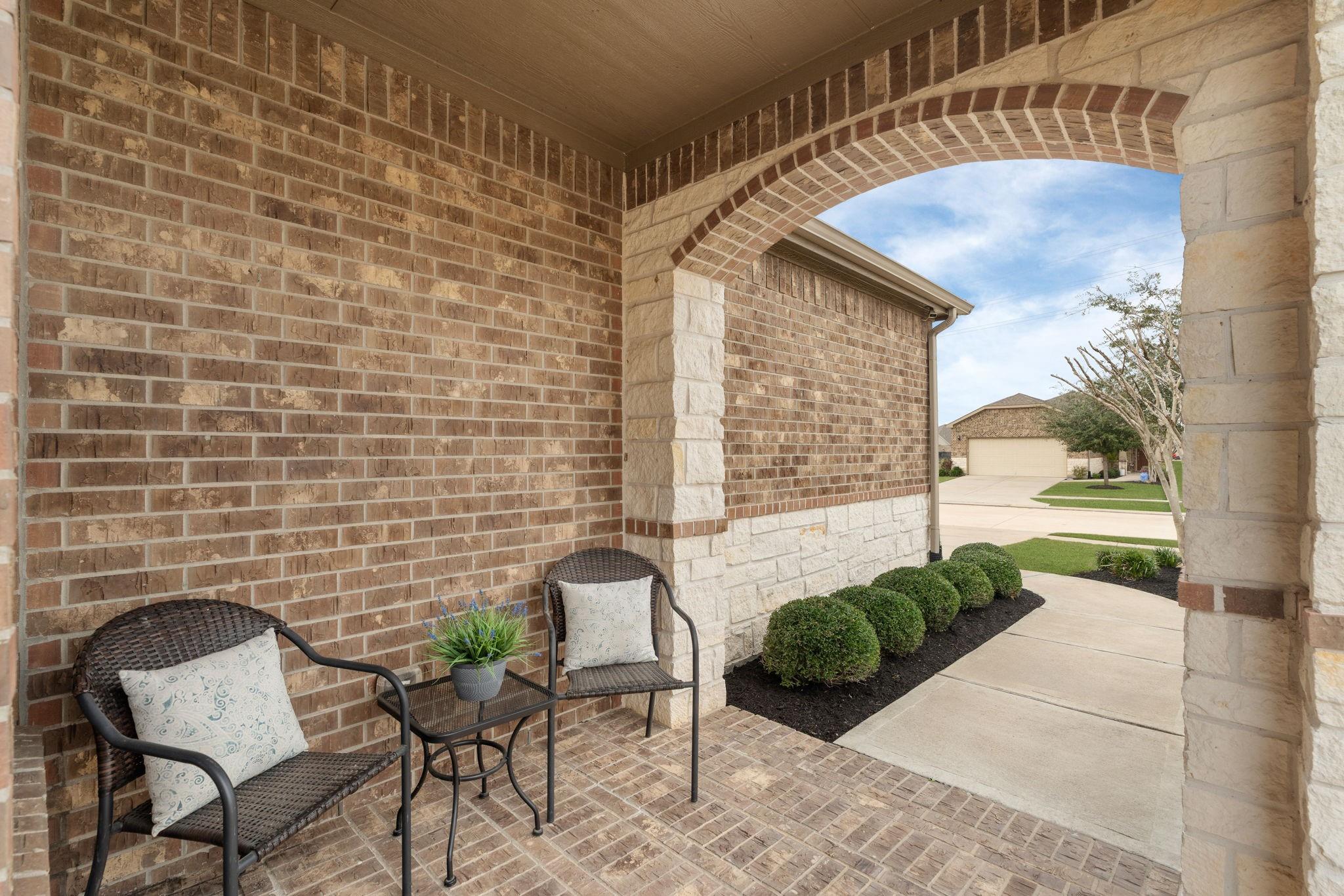 3323 Golden Eagle Way