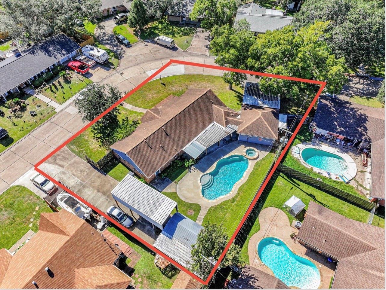 1813 Meadowview Drive