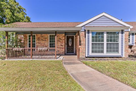 1813 Meadowview Drive Alvin TX 77511