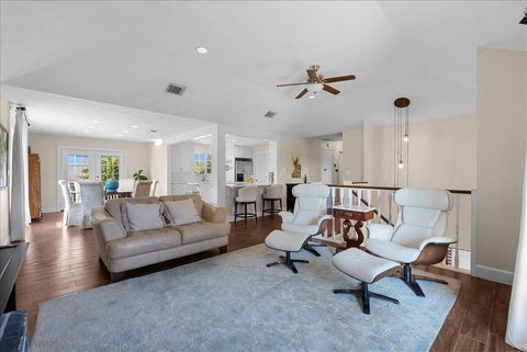 Tiny photo for 510 Shoreacres Boulevard, Shoreacres, TX 77571 (MLS # 60309756)