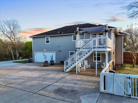 Tiny photo for 510 Shoreacres Boulevard, Shoreacres, TX 77571 (MLS # 60309756)