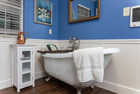 Tiny photo for 510 Shoreacres Boulevard, Shoreacres, TX 77571 (MLS # 60309756)