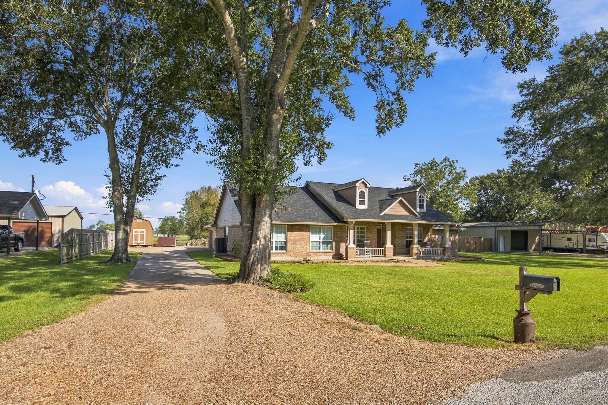 14898 Live Oak Lane