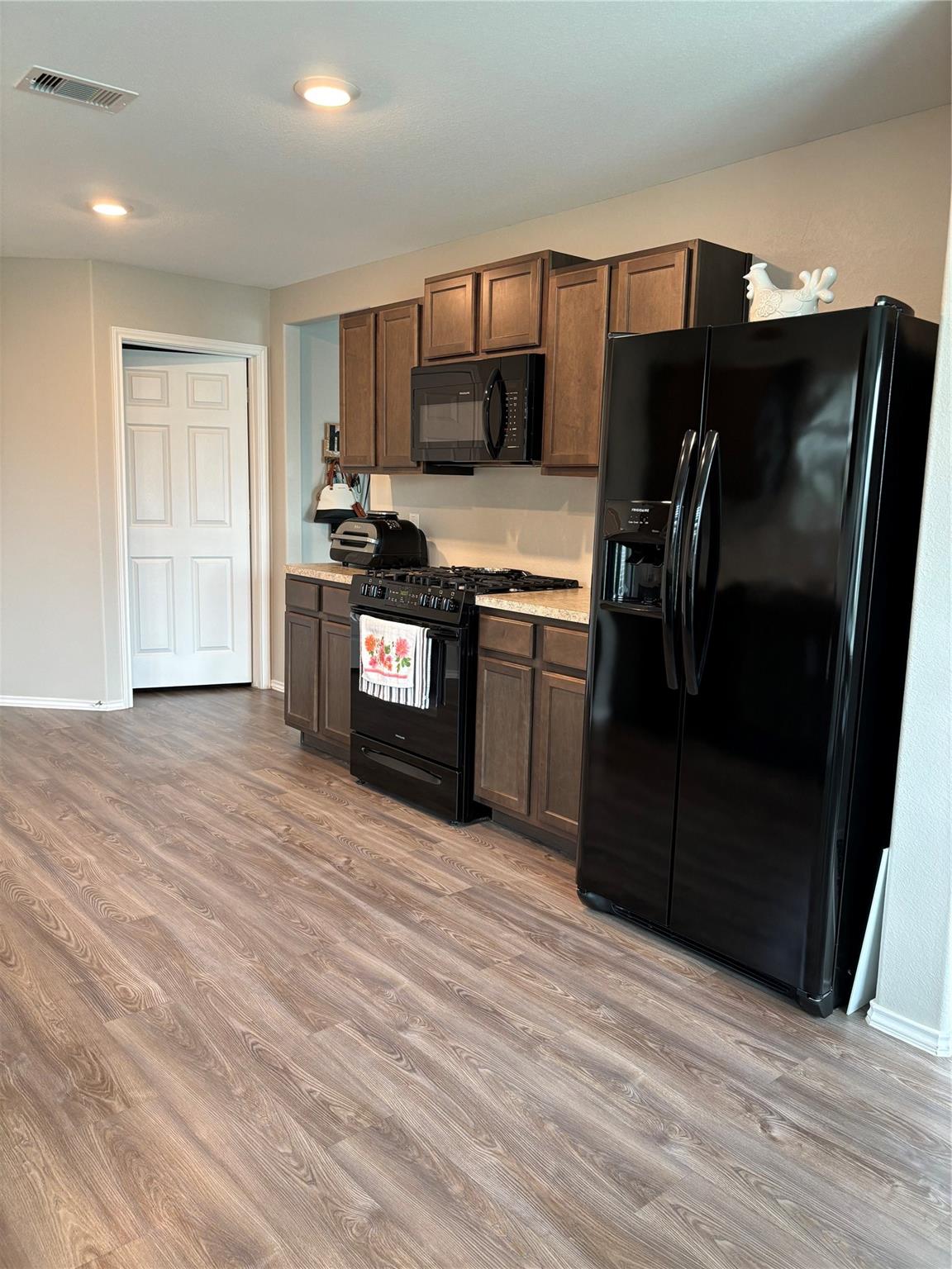 4310 Sand Pebble Lane