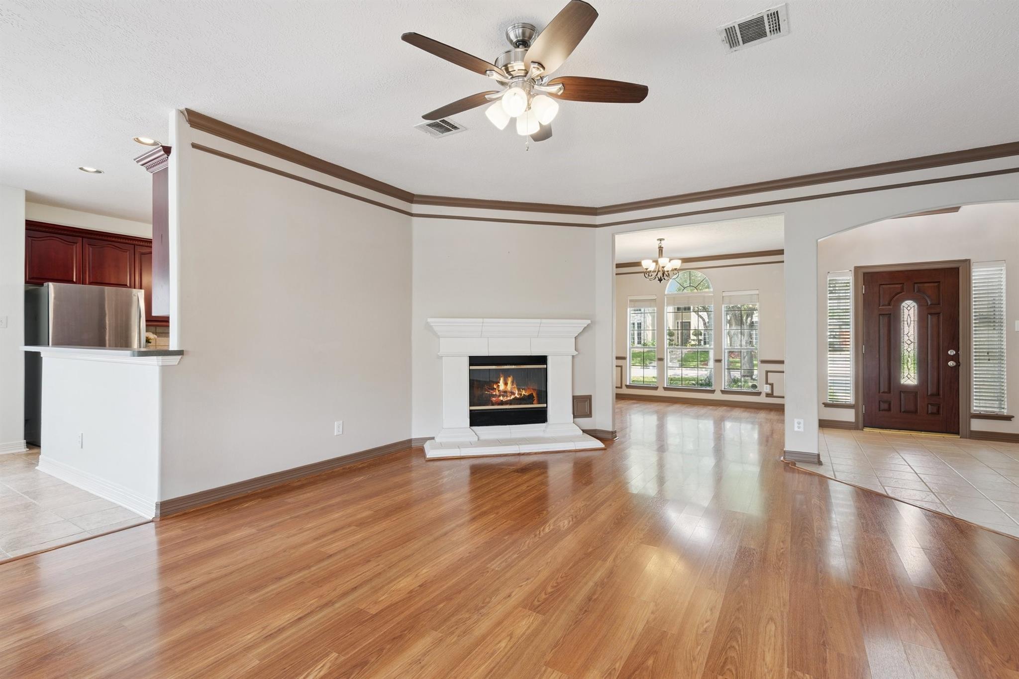 2430 Lakeside Drive