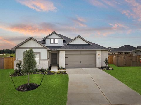 Photo of 226 Magnolia Laurel Drive, Alvin, TX 77511 (MLS # 71320607)