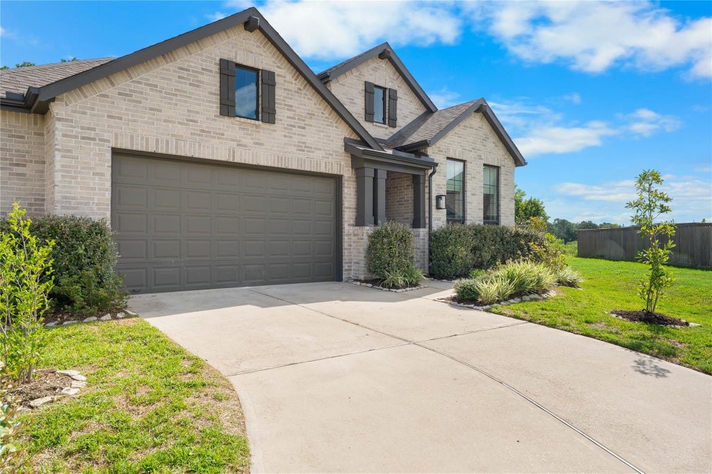Photo of 21302 Oakley Claremont Court, Magnolia, TX 77355 (MLS # 36661180)