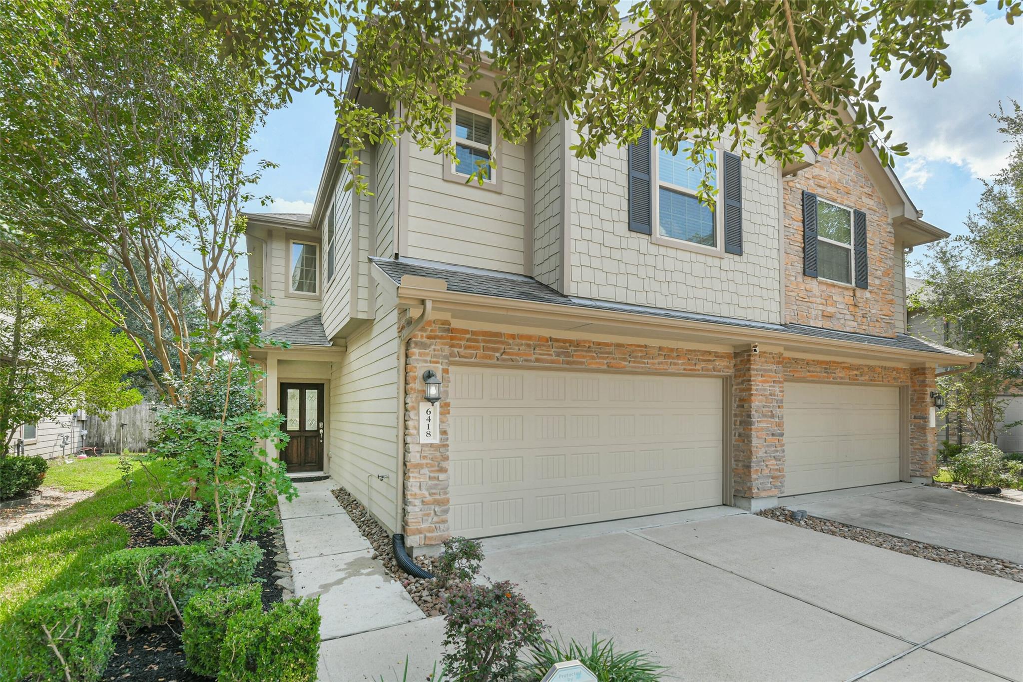 6418 Haywards Crossing South Circle