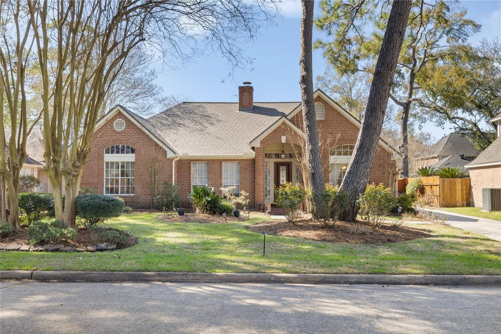 Photo of 3203 Manor Grove Drive, Houston, TX 77345 (MLS # 32741602)