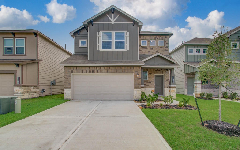 Photo of 14210 Aston Pine Drive, Houston, TX 77032 (MLS # 77226744)