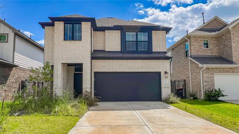Photo of 732 Lake Lacosta Drive, Katy, TX 77493 (MLS # 85228691)