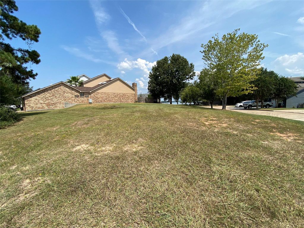 Photo of 20106 Atascocita Shores Drive, Atascocita, TX 77346 (MLS # 2532641)