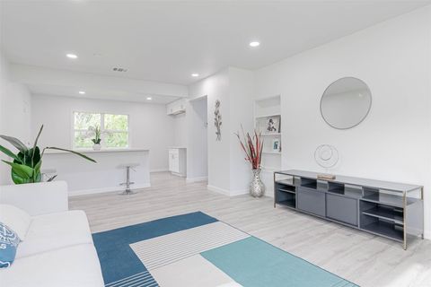 Photo of 3607 Luca Street, Houston, TX 77021 (MLS # 58093051)