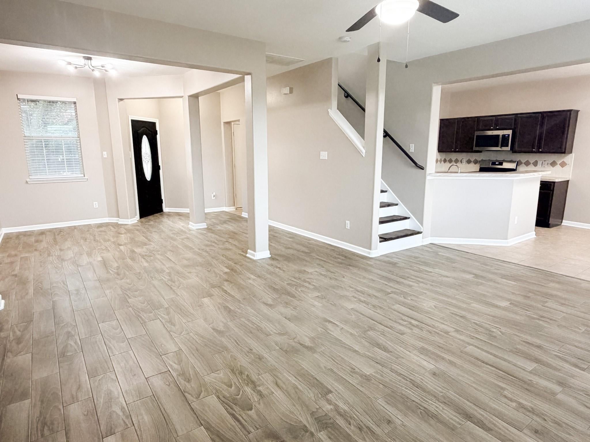 4422 Park Trail Lane