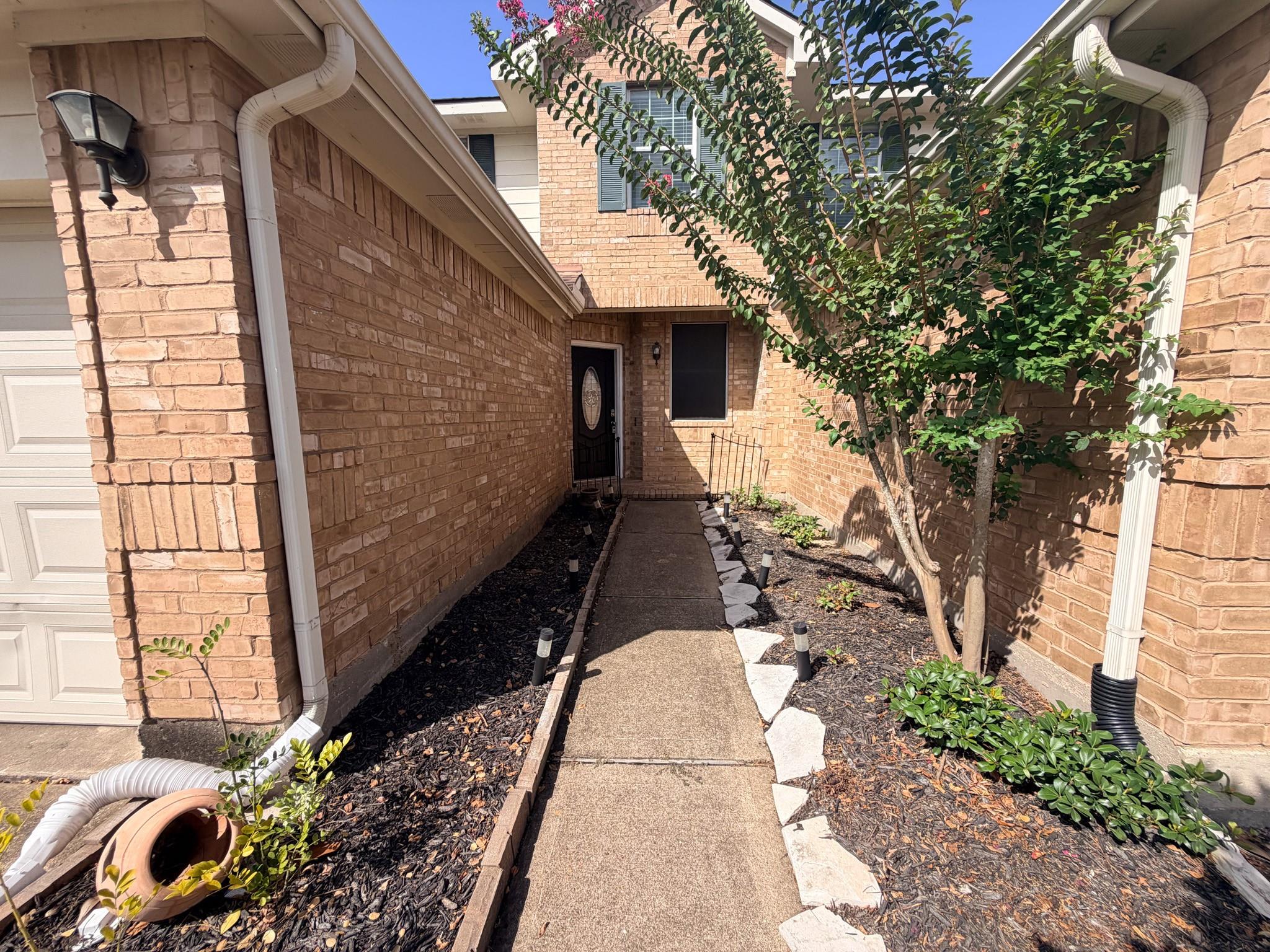 4422 Park Trail Lane