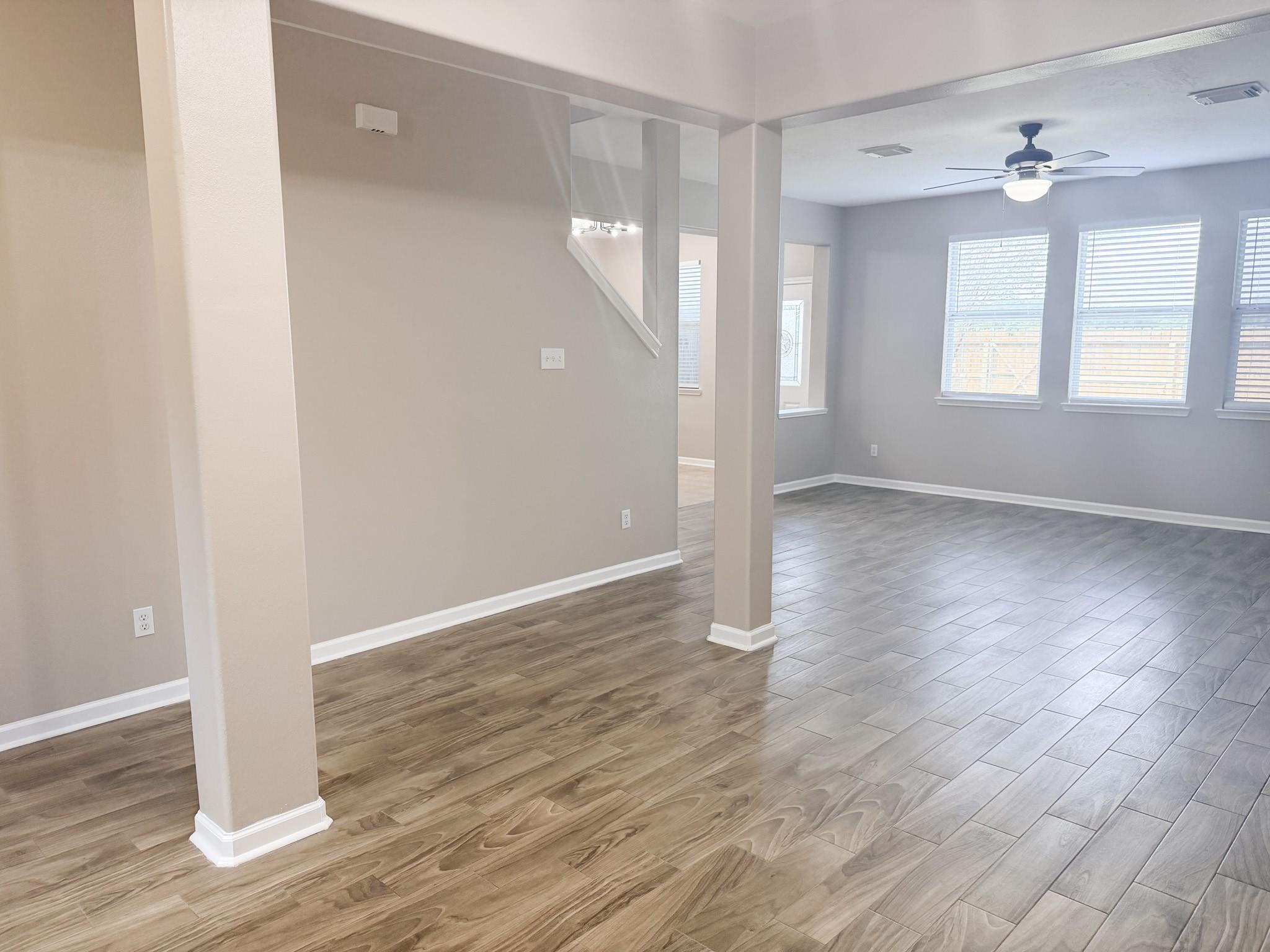 4422 Park Trail Lane