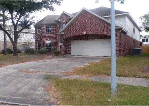 Photo of 9510 Gentry Shadows Lane, Humble, TX 77396 (MLS # 11103793)