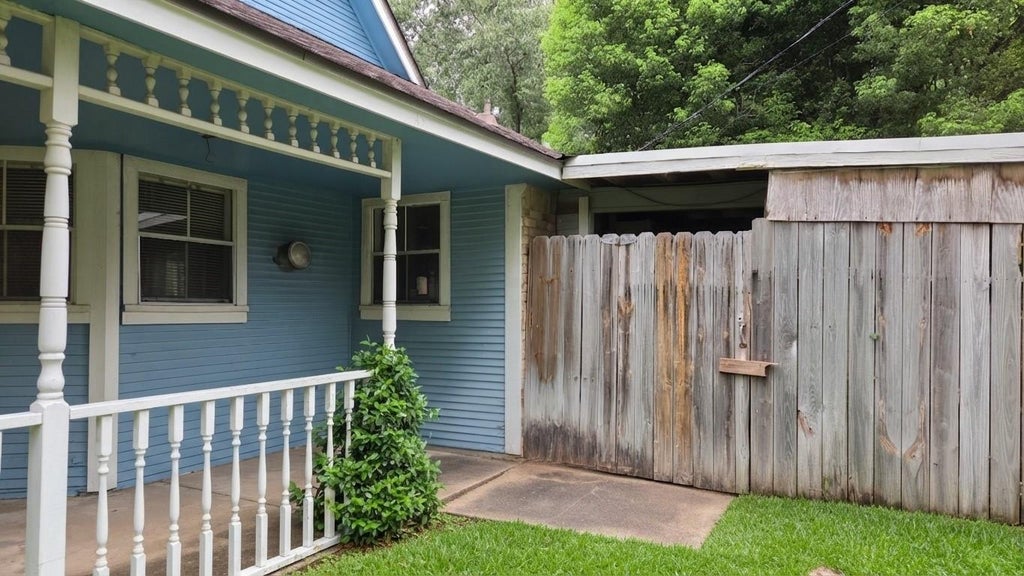 Photo of 24881 Country Estates Drive, New Caney, TX 77357 (MLS # 89255165)