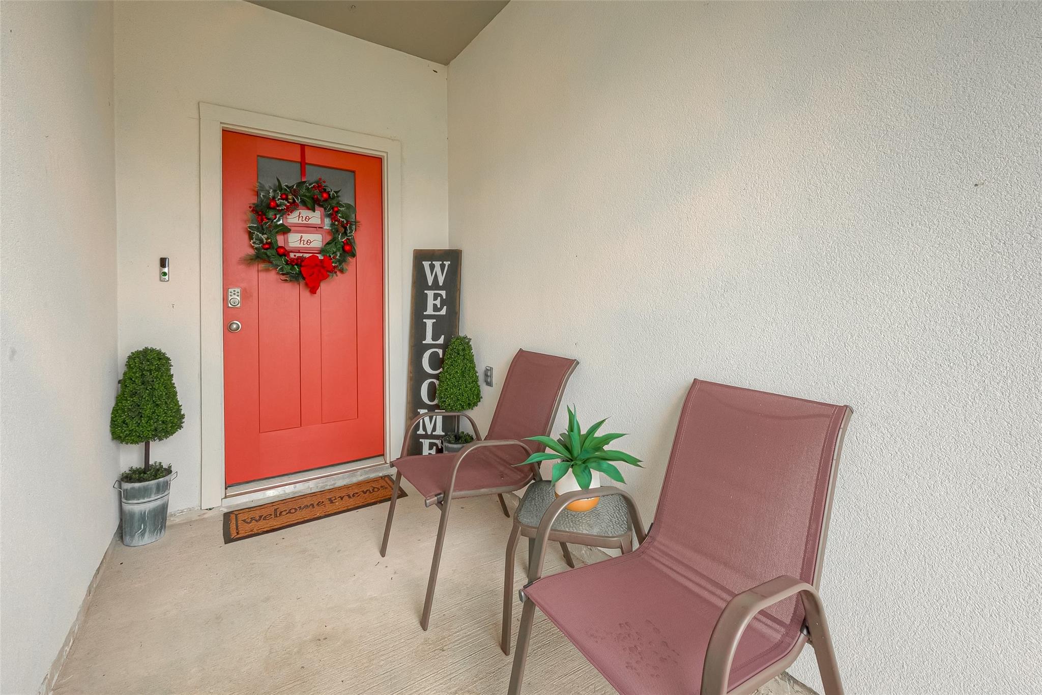 17 Desert Spring Lane