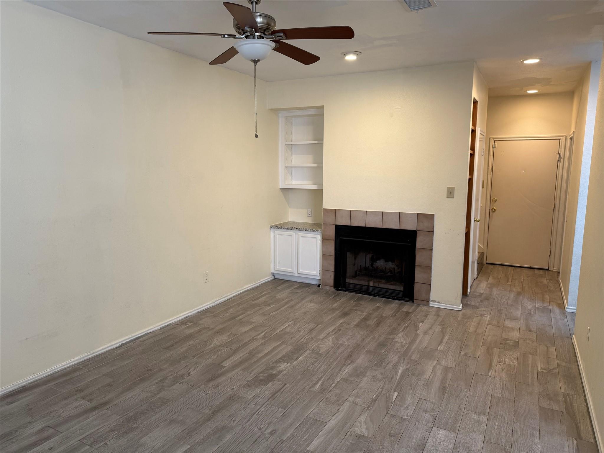 1103 Dulles Avenue 1103