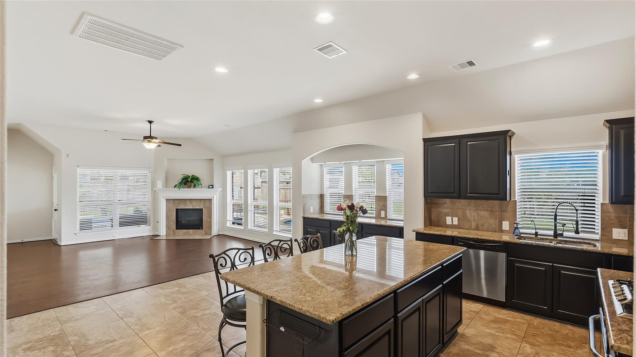 5622 Jay Thrush Drive
