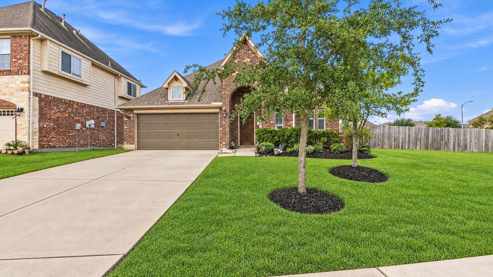 5622 Jay Thrush Drive
