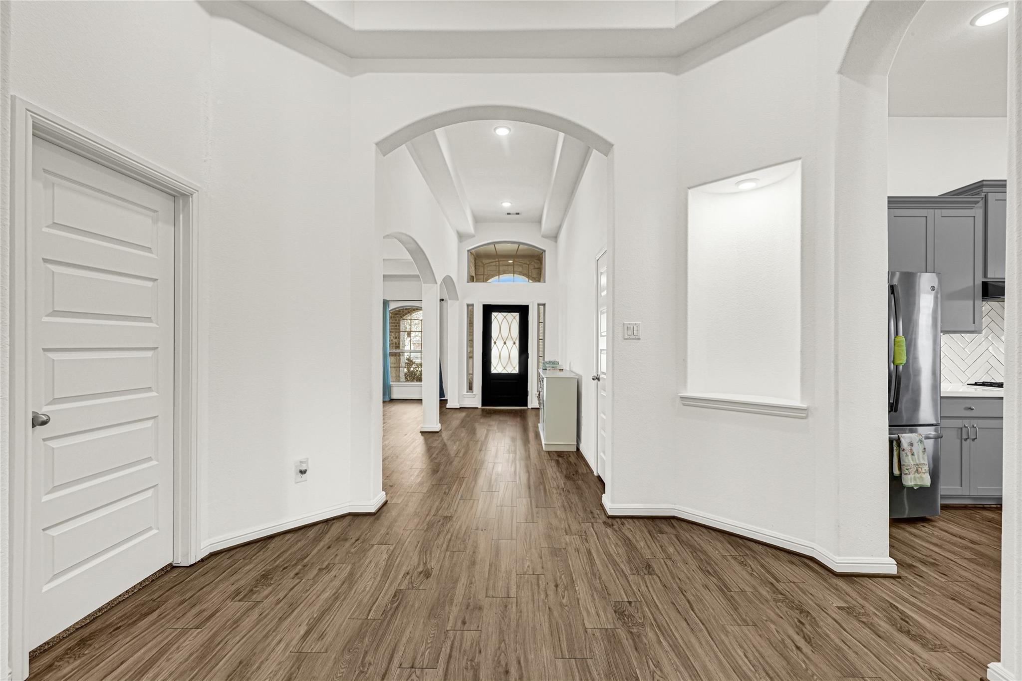 17307 Currawong Court