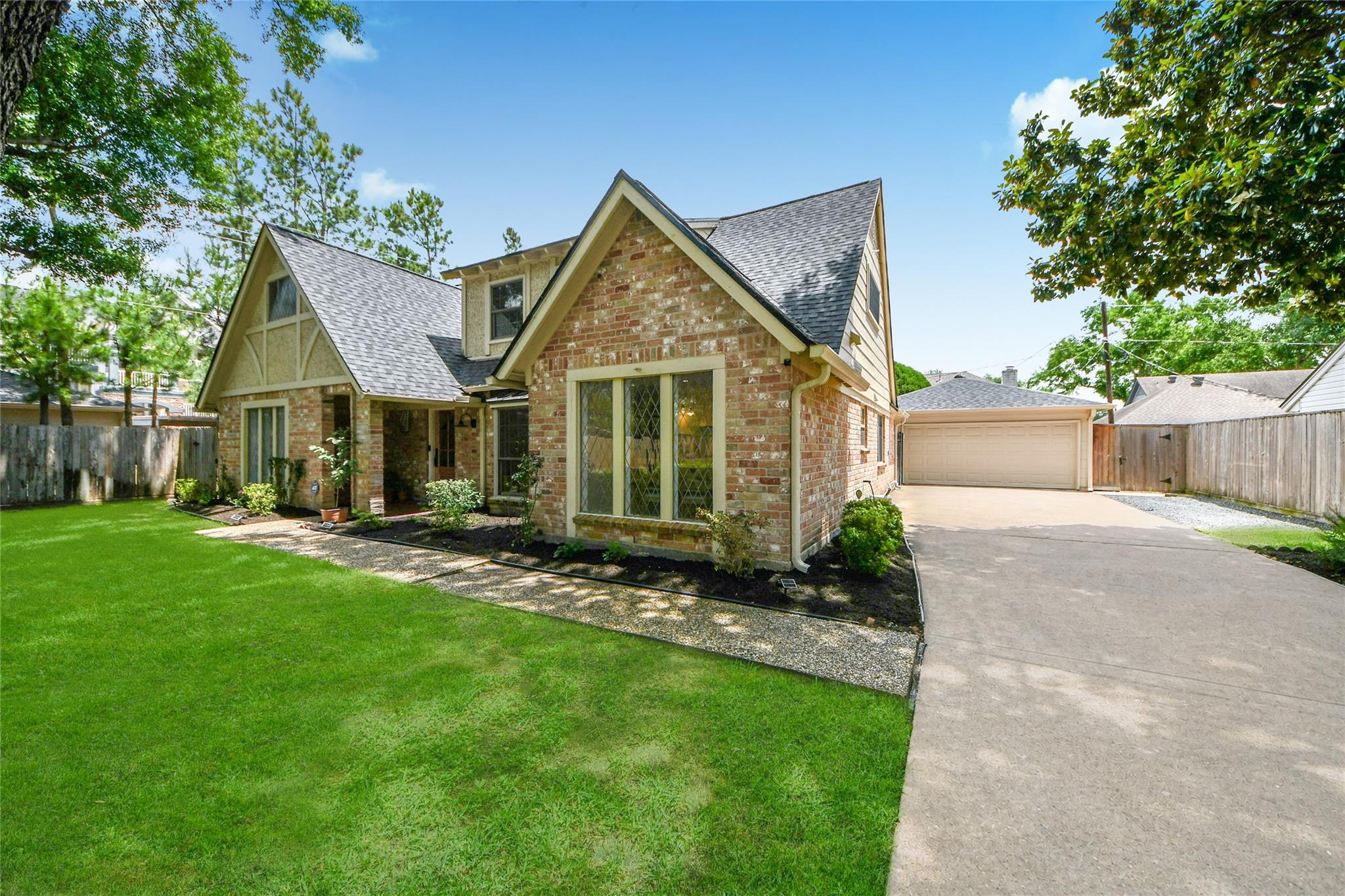 3030 Bernadette Lane