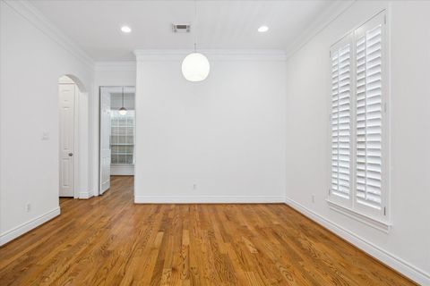Tiny photo for 3234 Pemberton Circle Drive, Houston, TX 77025 (MLS # 10739685)