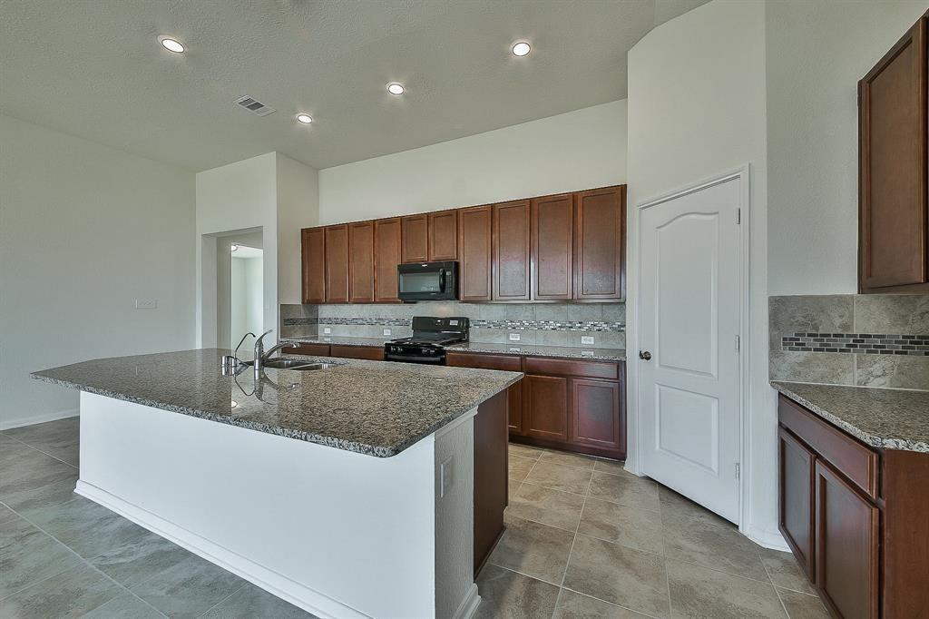 28330 Buffalo Fork Lane