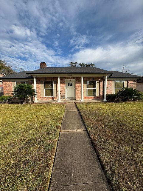 9310 Vickijohn Drive Houston TX 77031