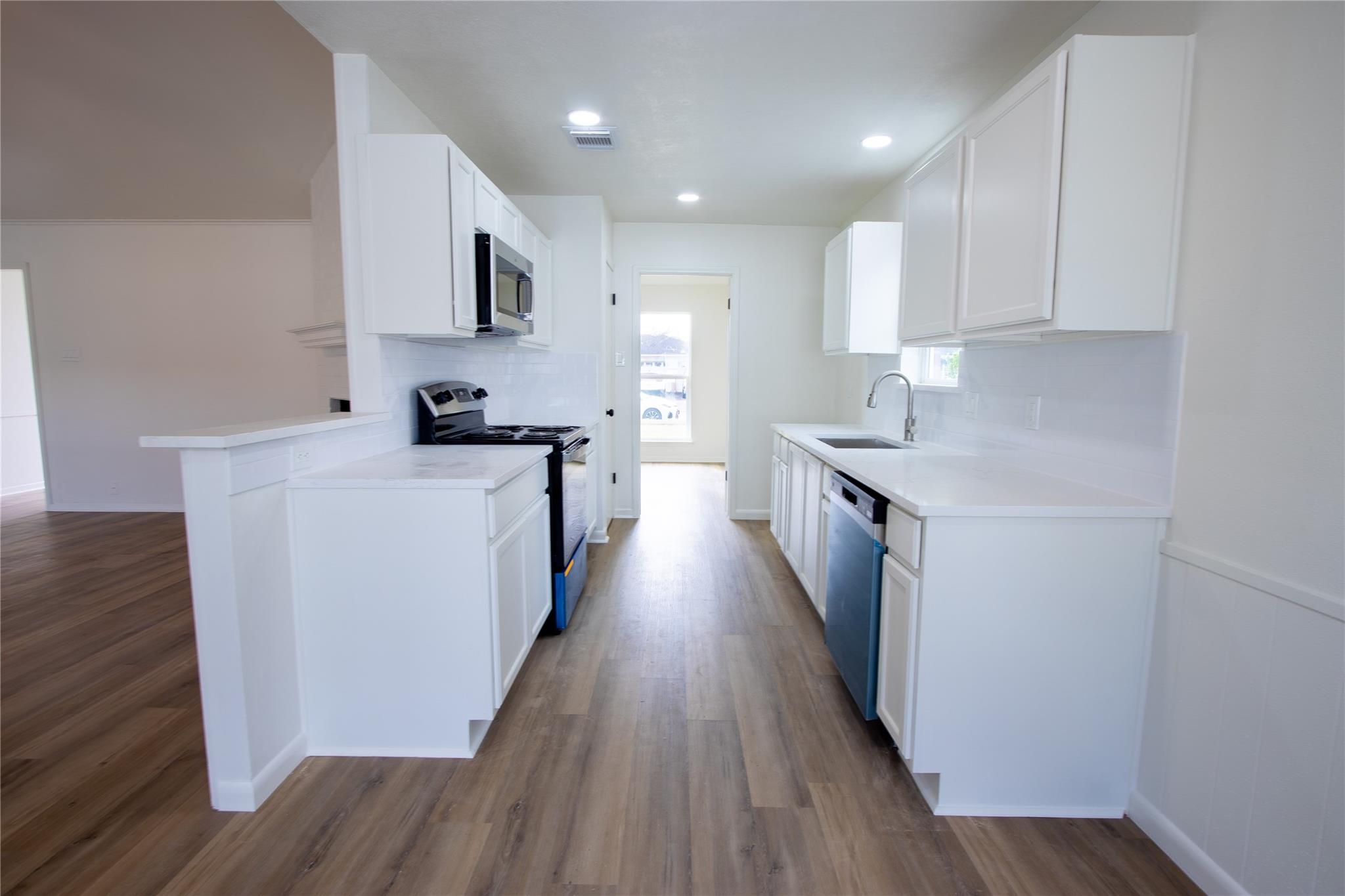 9310 Vickijohn Drive