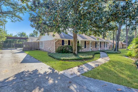 26926 Maplewood Drive Oak Ridge North TX 77386